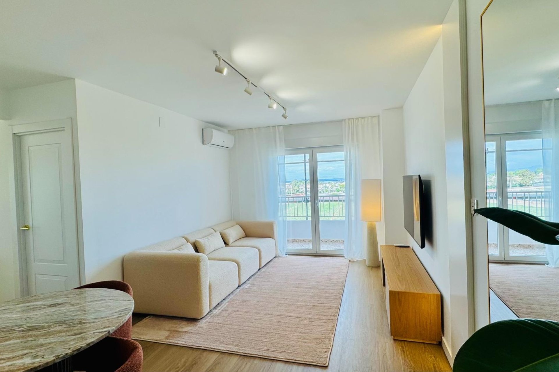Reventa - Ático -
Torrevieja - Punta Prima