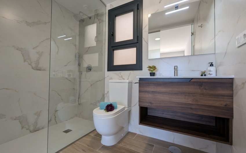 Reventa - Ático -
Villamartin - Costa Blanca