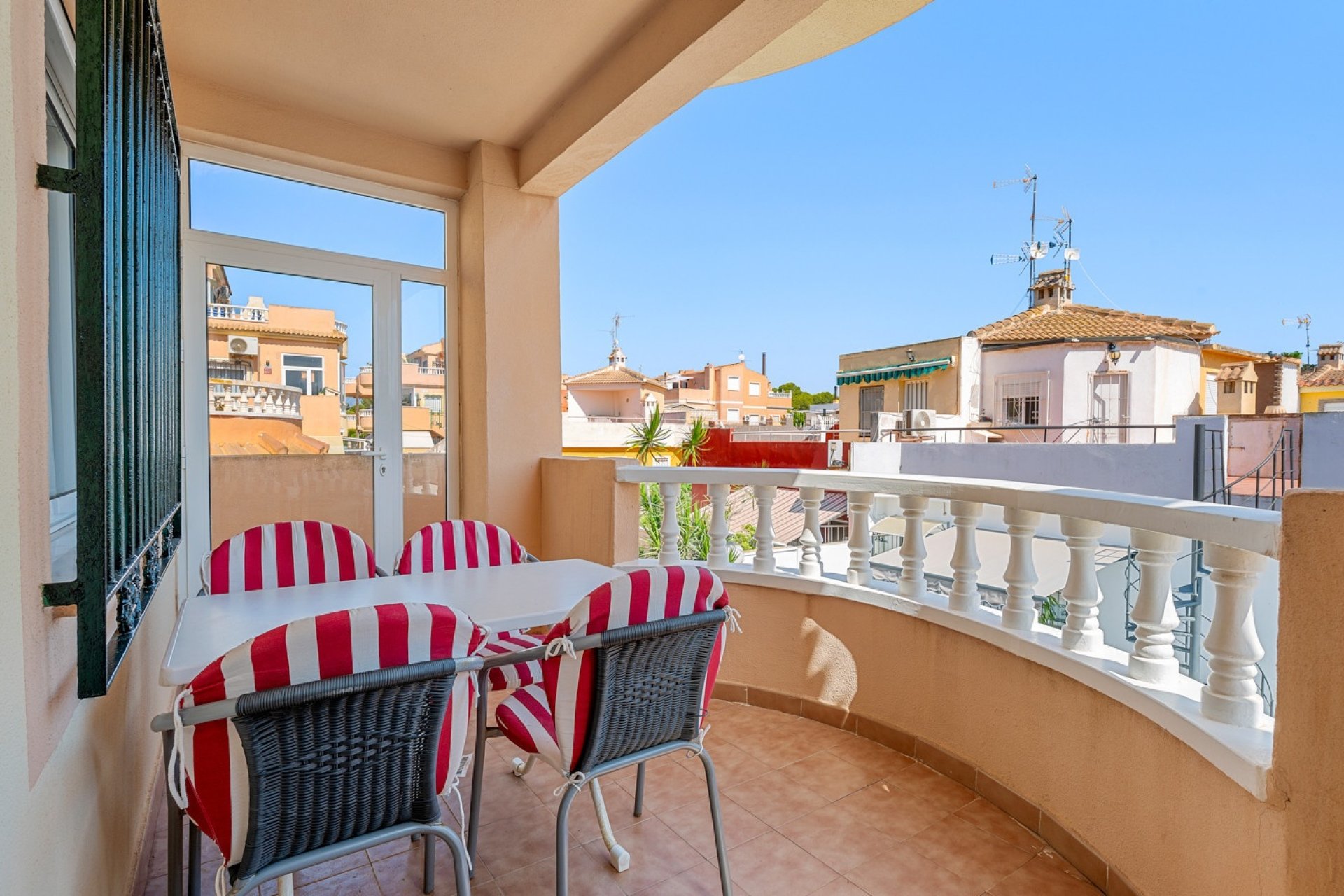 Reventa - Bungalow -
Cabo Roig - Costa Blanca