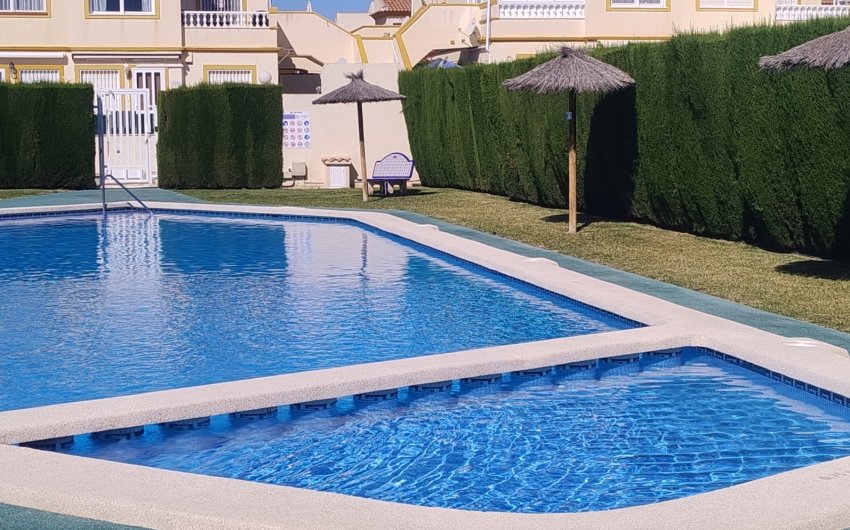 Reventa - Bungalow -
Orihuela Costa - Costa Blanca
