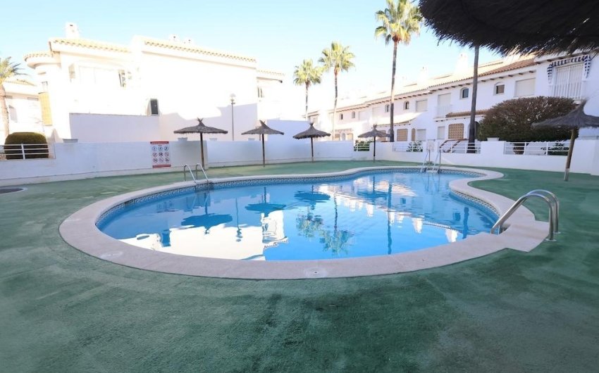 Reventa - Bungalow -
Orihuela Costa - Costa Blanca