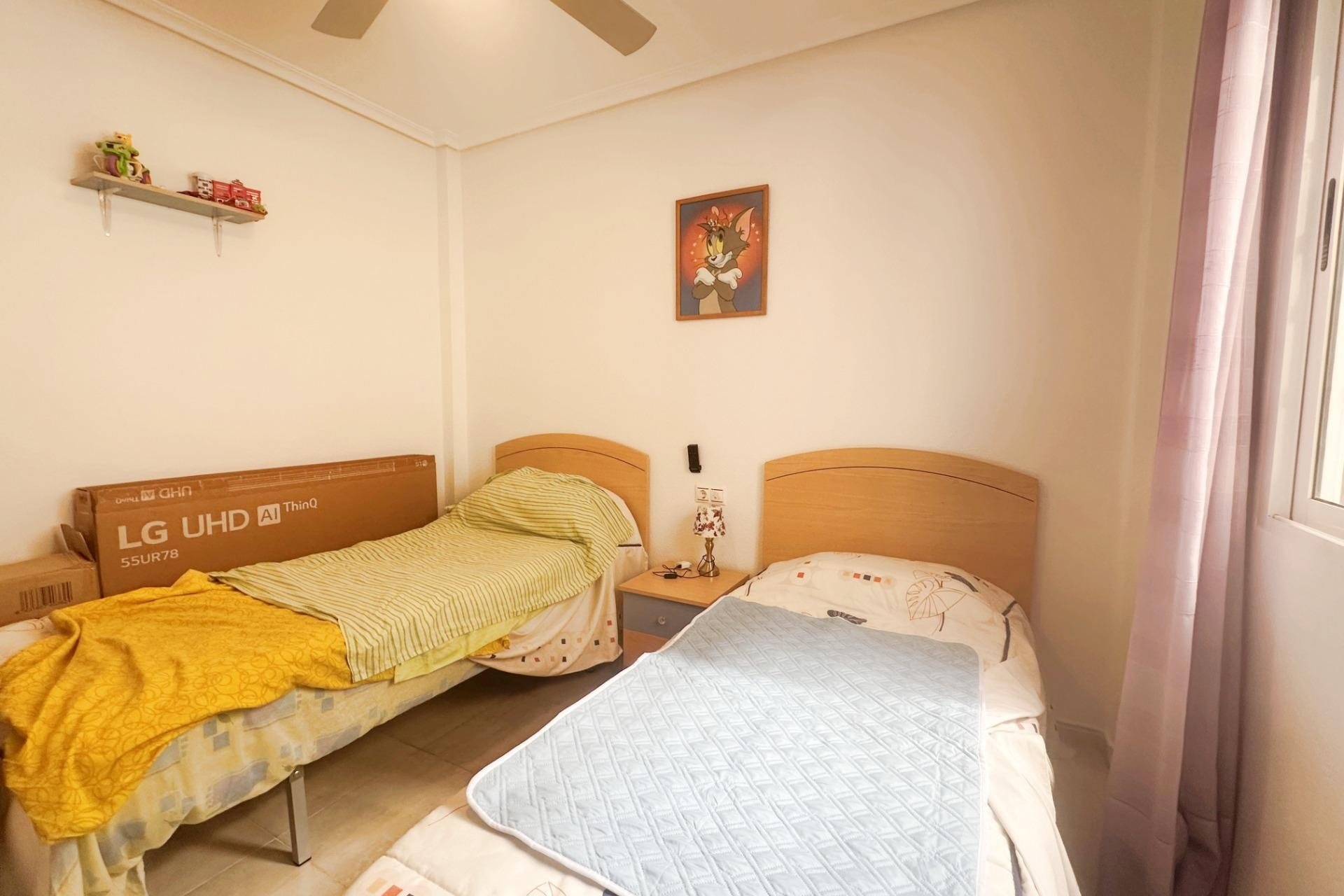 Reventa - Bungalow -
Orihuela Costa - Los Altos