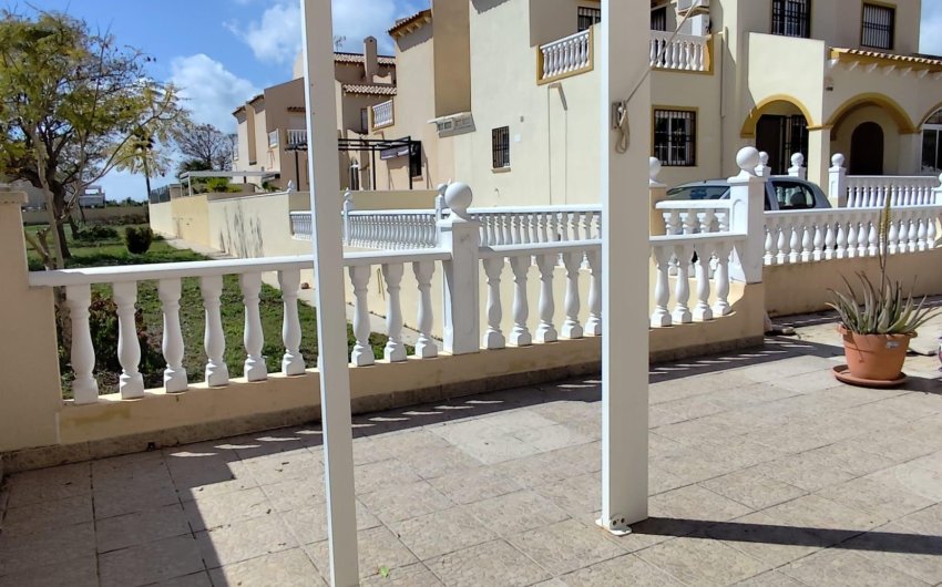 Reventa - Bungalow -
Orihuela - Urbanización Perla Del Mar