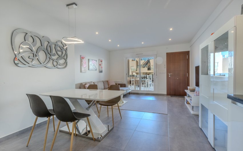 Reventa - Bungalow -
Torrevieja - Aguas Nuevas