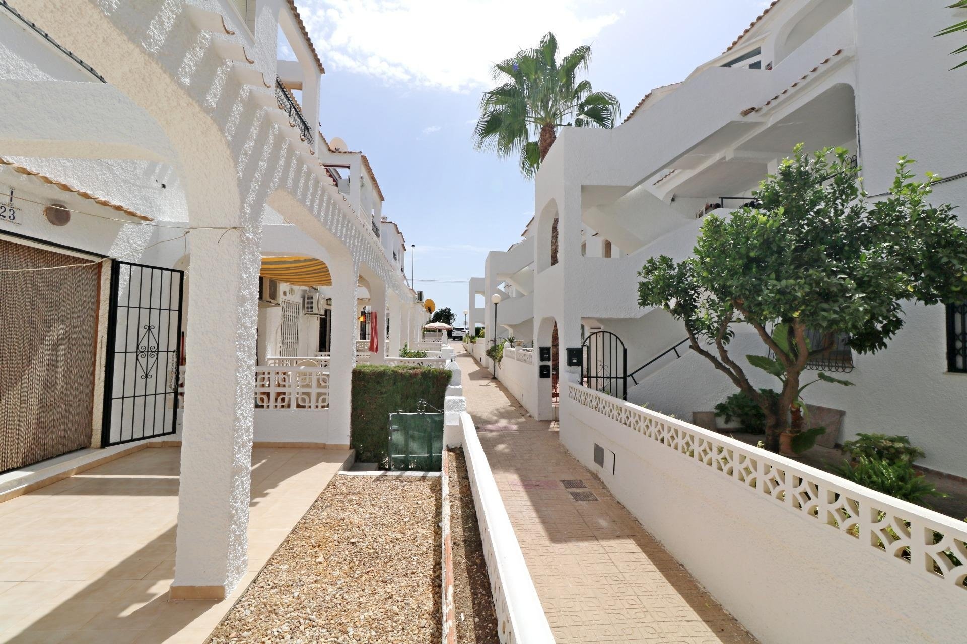 Reventa - Bungalow -
Torrevieja - El Acequión - Los Náufragos