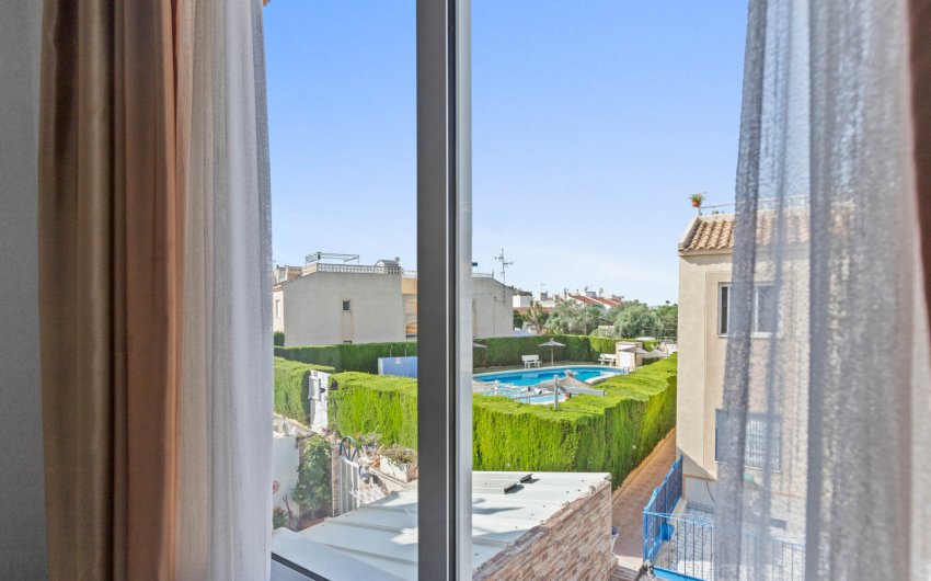 Reventa - Bungalow -
Torrevieja - El Chaparral