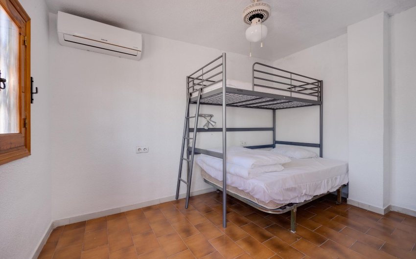 Reventa - Bungalow -
Torrevieja - La Mata