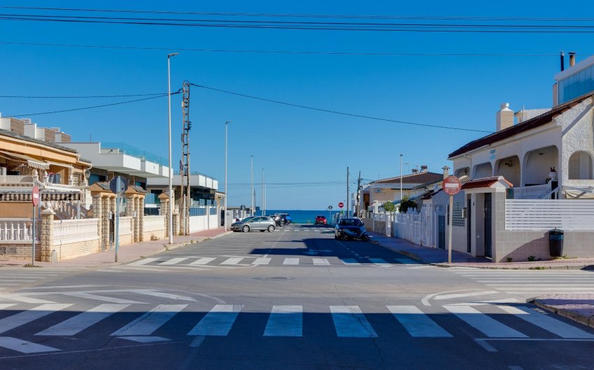 Reventa - Bungalow -
Torrevieja - La Mata