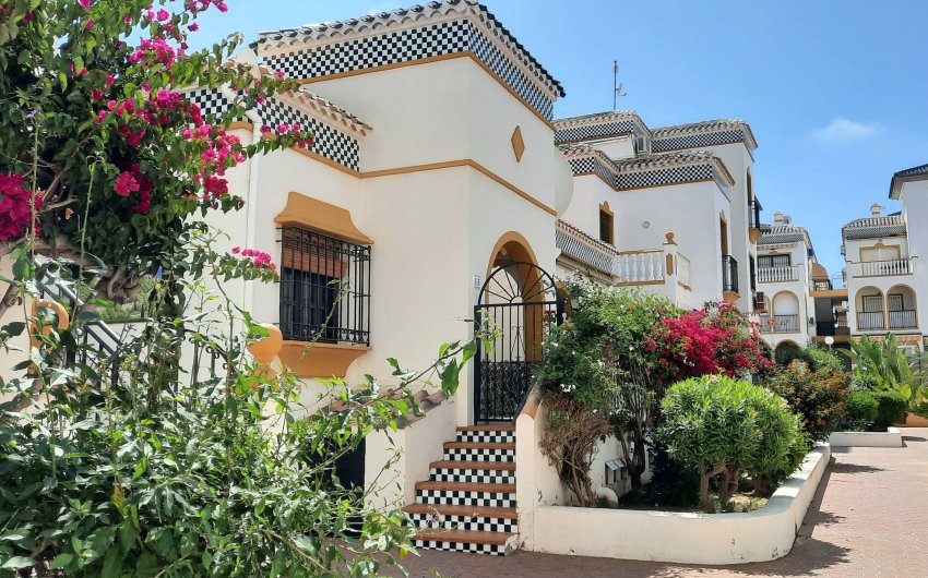 Reventa - Bungalow -
Torrevieja - La Mata