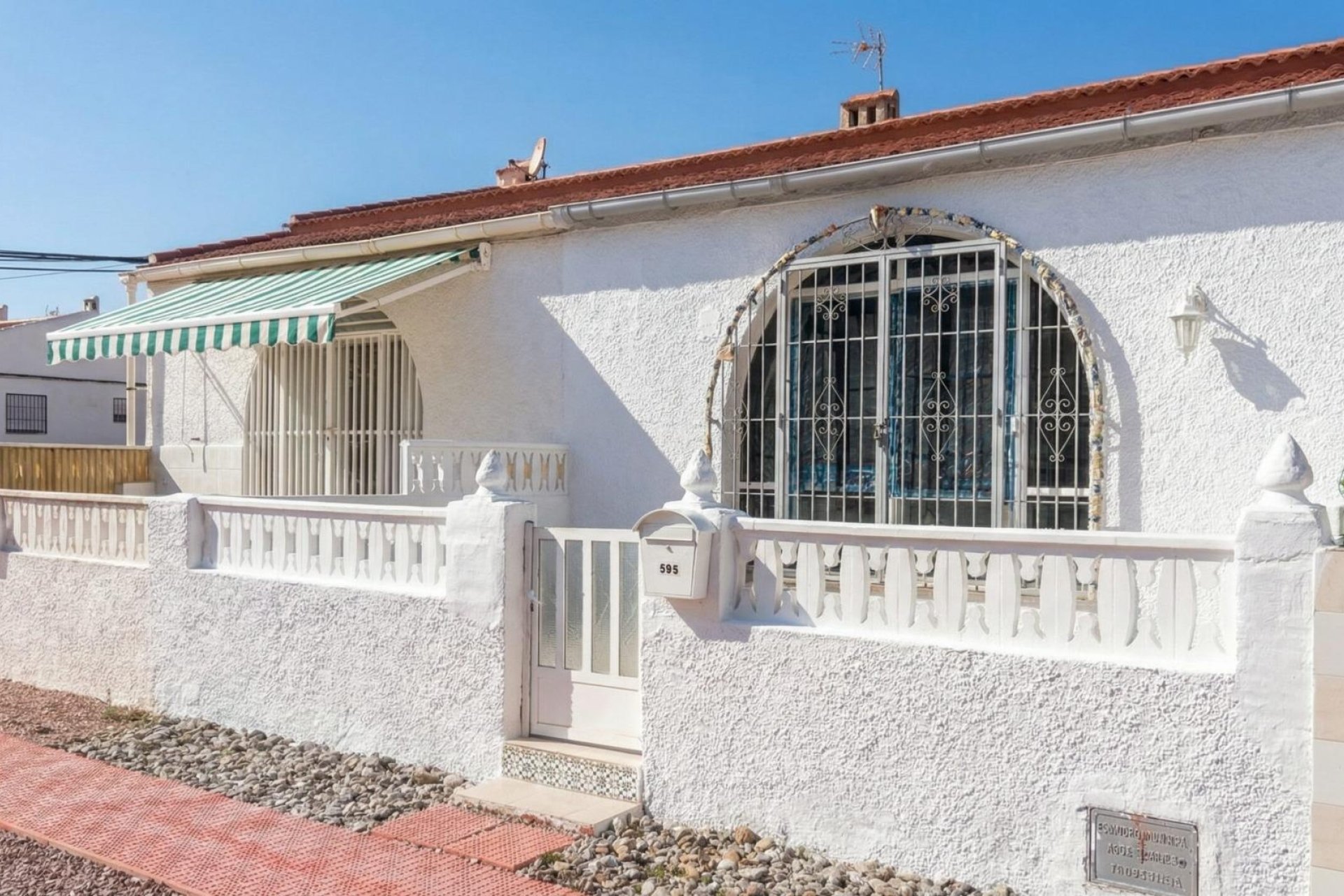 Reventa - Bungalow -
Torrevieja - La Siesta - El Salado - Torreta