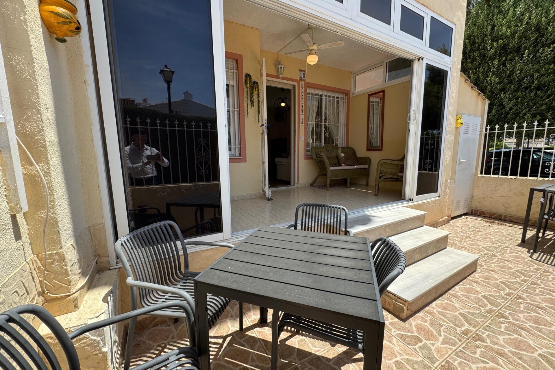 Reventa - Bungalow -
Torrevieja - La Siesta - El Salado - Torreta