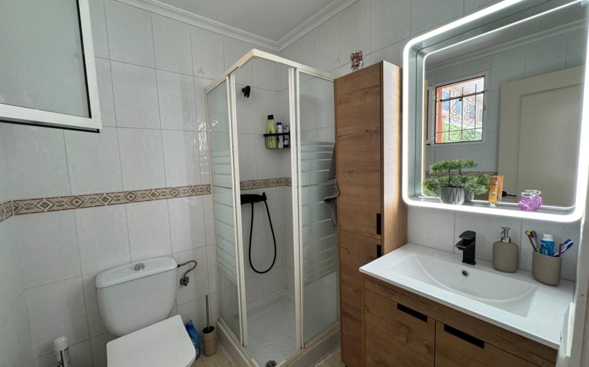 Reventa - Bungalow -
Torrevieja - La Siesta - El Salado - Torreta