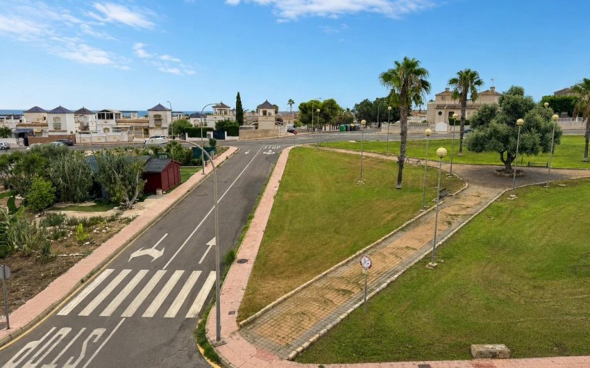 Reventa - Bungalow -
Torrevieja - Los Balcones - Los Altos del Edén