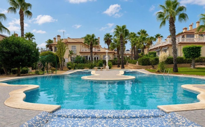 Reventa - Bungalow -
Torrevieja - Los Balcones - Los Altos del Edén