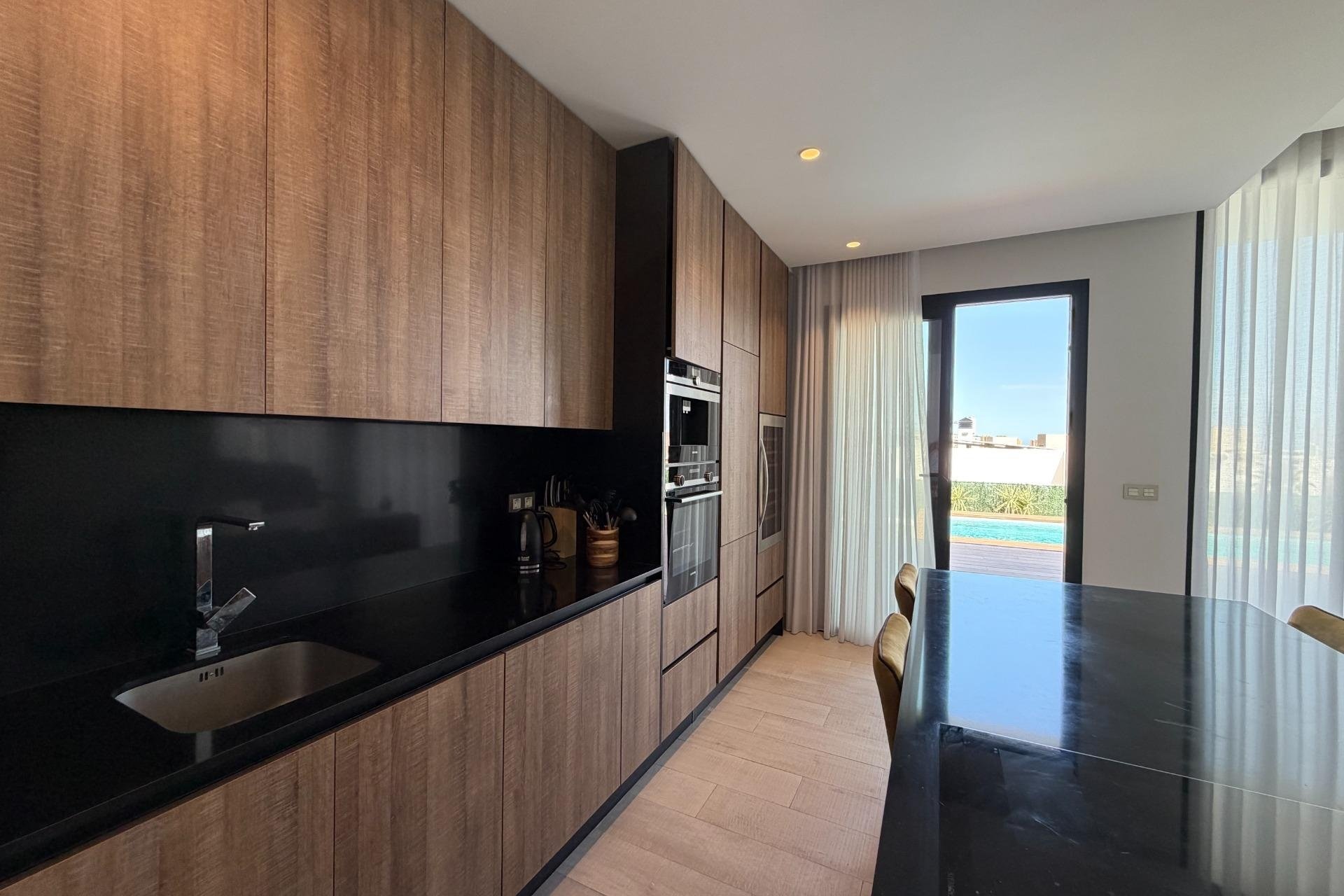Reventa - Casa -
Finestrat - Balcón de Finestrat-Terra Marina