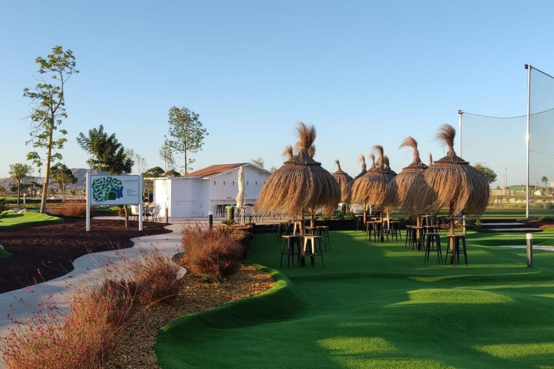 Reventa - Casa -
Torrevieja - Los Frutales
