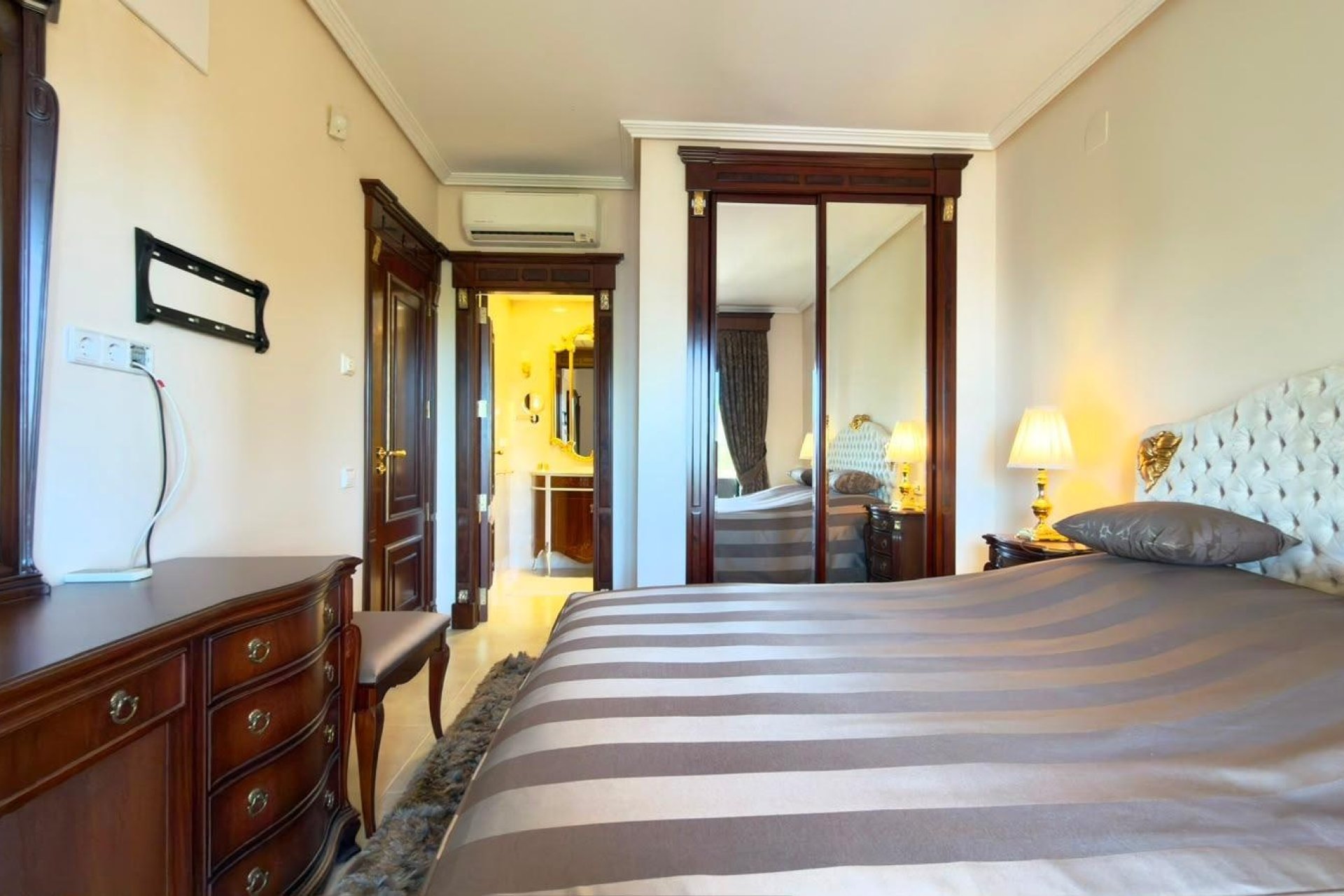 Reventa - Chalet -
Altea - Altea Hills
