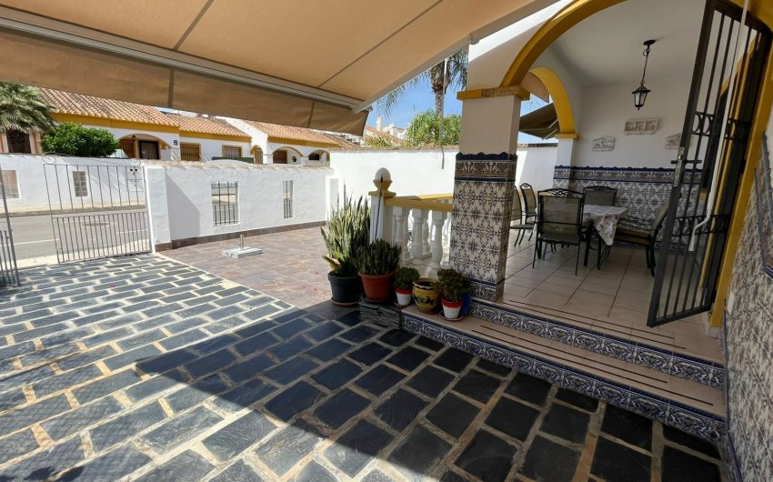 Reventa - Chalets Pareados -
Pilar de la Horadada - Torre de la Horadada