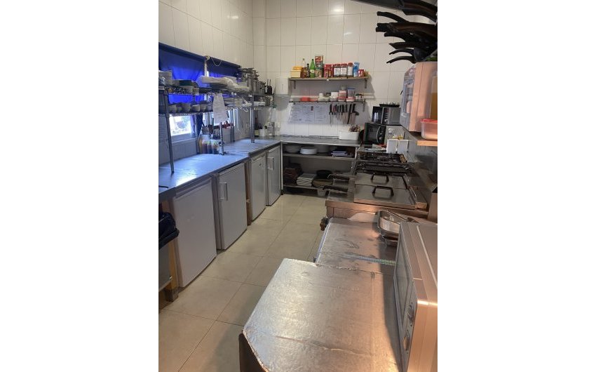 Reventa - Comercial -
Algorfa - Inland