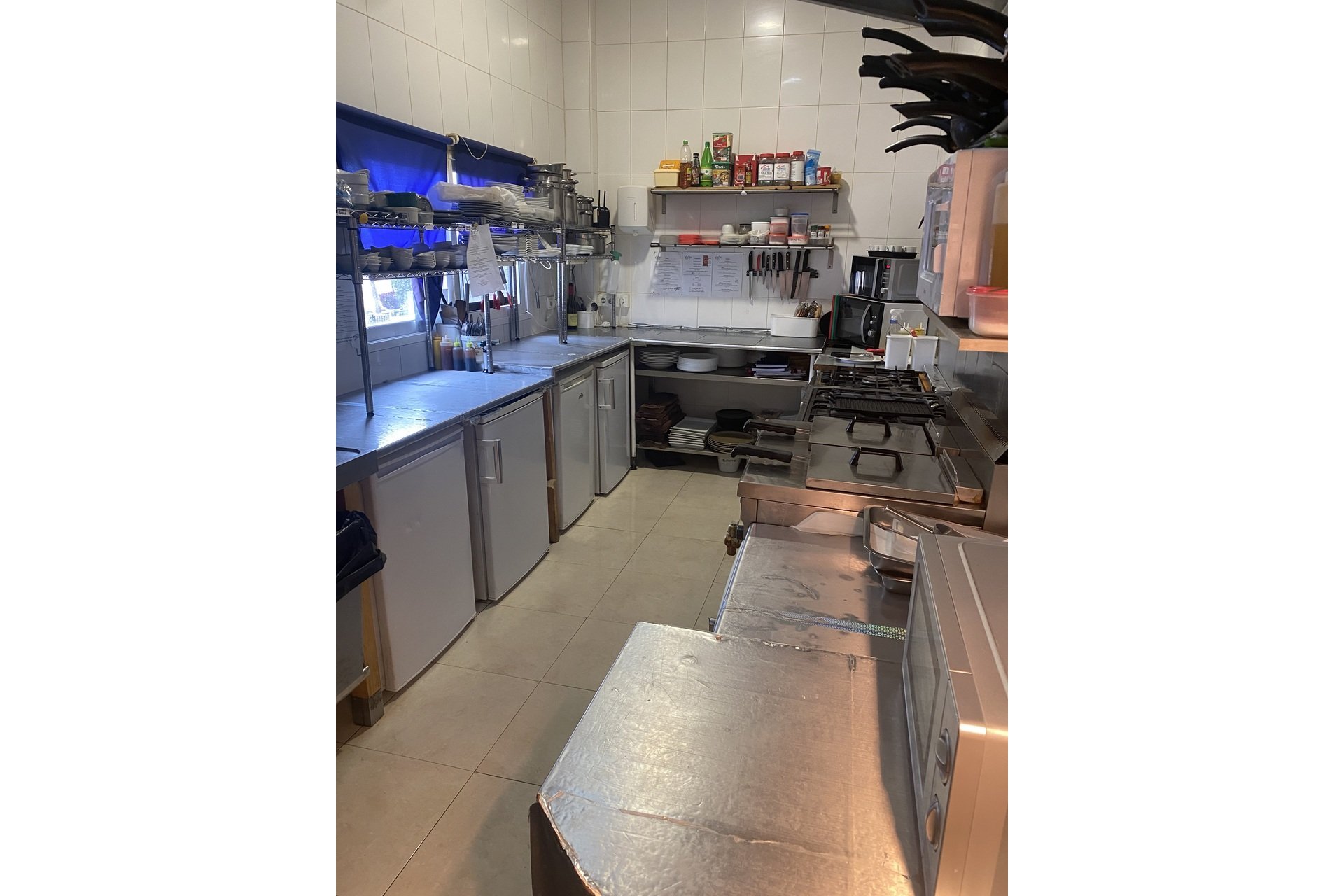 Reventa - Comercial -
Algorfa - Inland