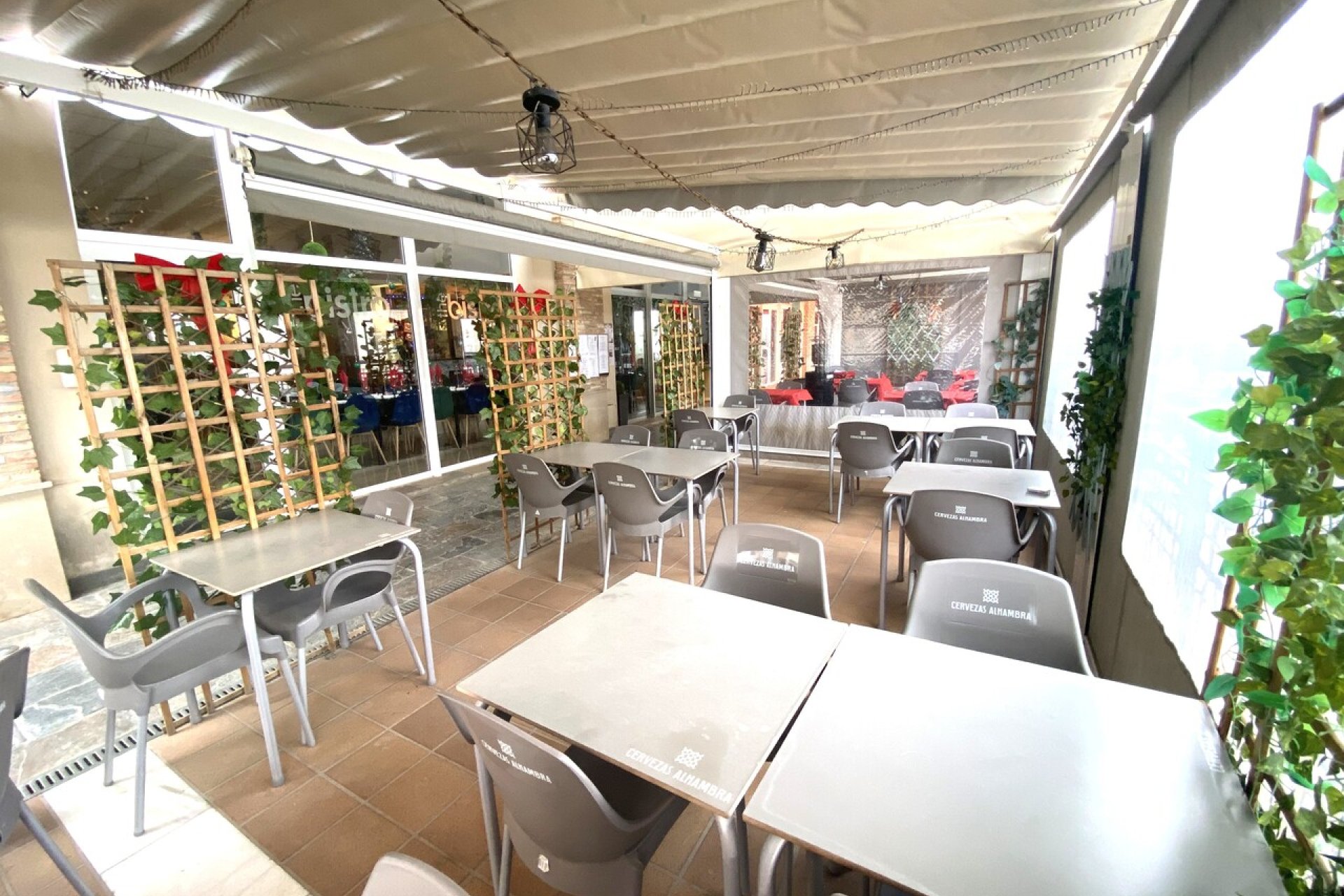 Reventa - Comercial -
Algorfa - Inland