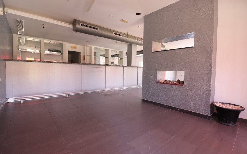 Reventa - Comercial -
Ciudad Quesada - La Marquesa Golf