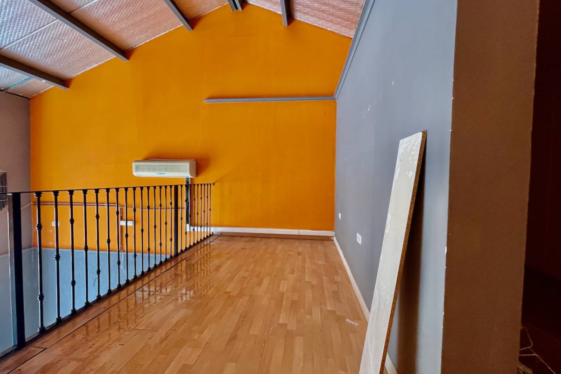 Reventa - Comercial -
La Finca Golf - La finca Golf