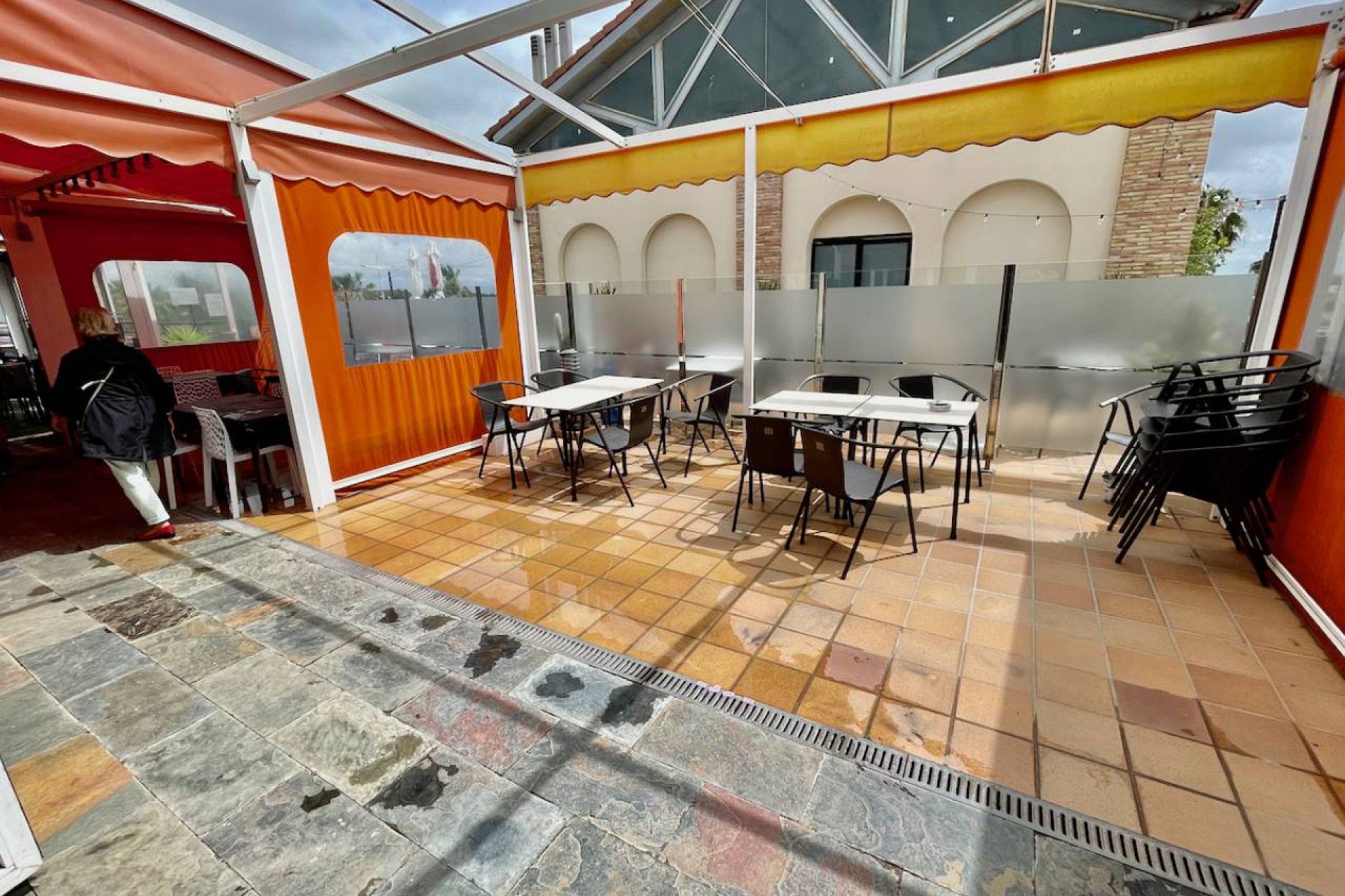 Reventa - Comercial -
La Finca Golf - La finca Golf