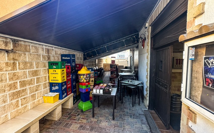 Reventa - Comercial -
Torrevieja - Nueva Torrevieja