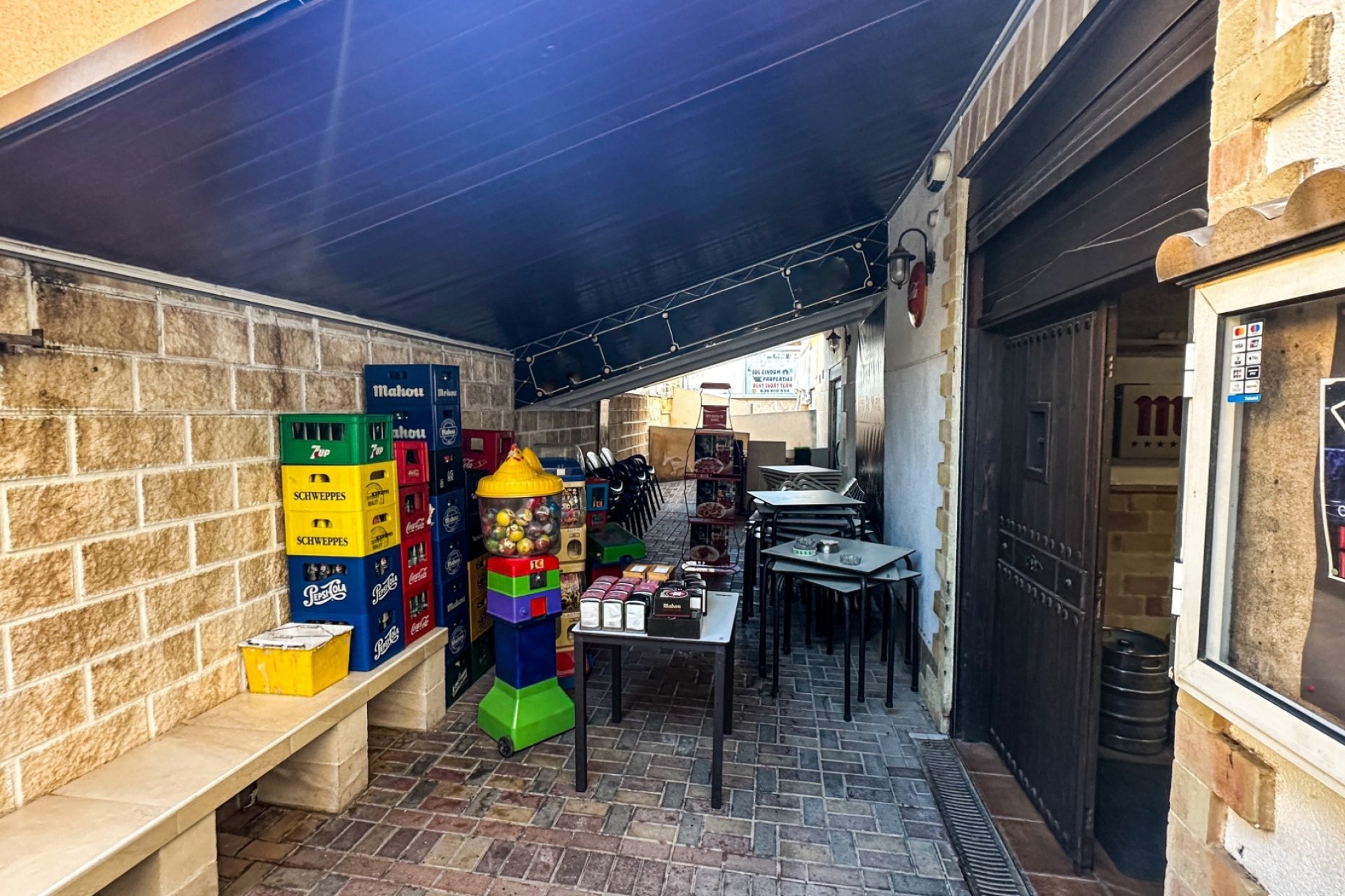 Reventa - Comercial -
Torrevieja - Nueva Torrevieja