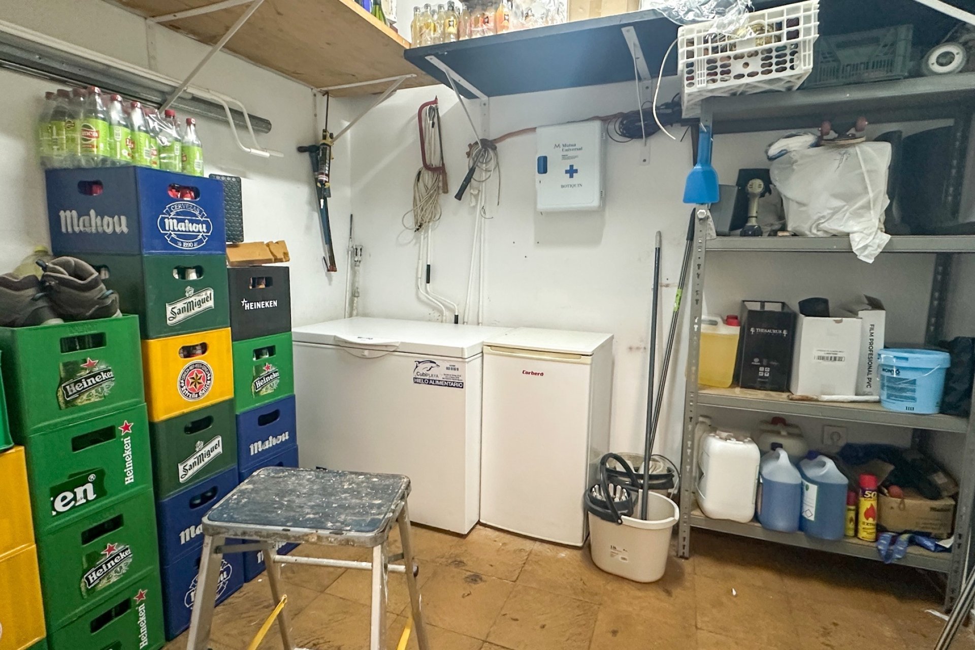 Reventa - Comercial -
Torrevieja - Nueva Torrevieja