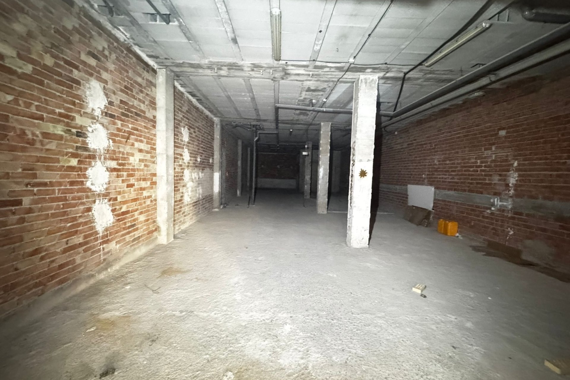 Reventa - Comercial -
Torrevieja - Playa de los Locos