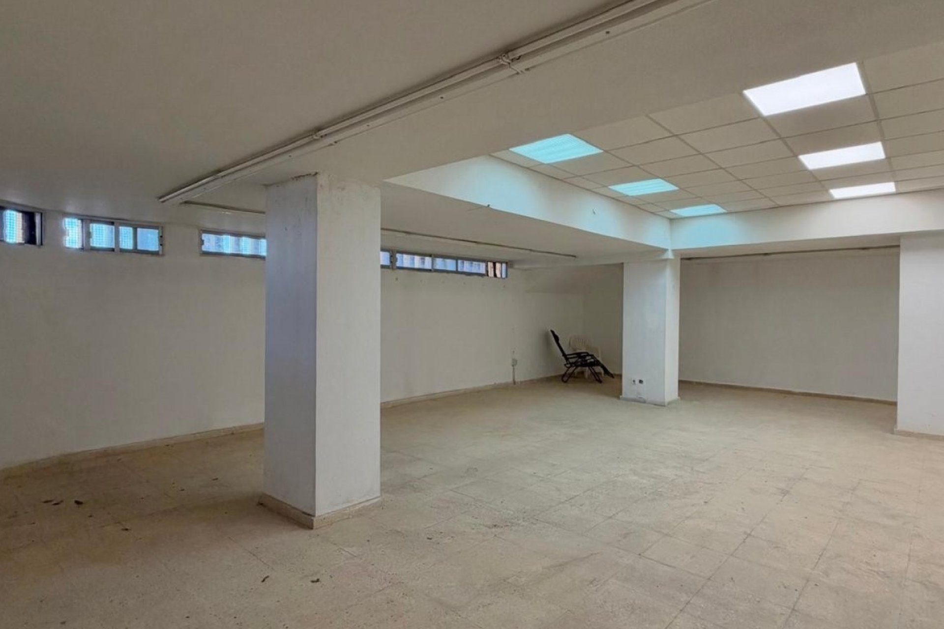 Reventa - Comercial -
Torrevieja - Torrelamata - La Mata