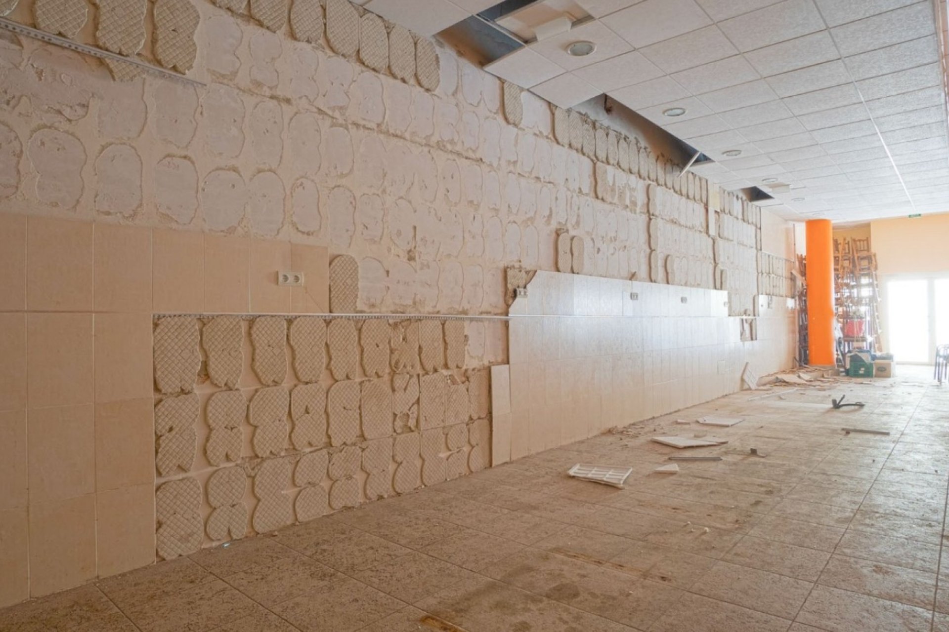 Reventa - Comercial -
Torrevieja