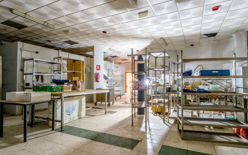 Reventa - Comercial -
Torrevieja