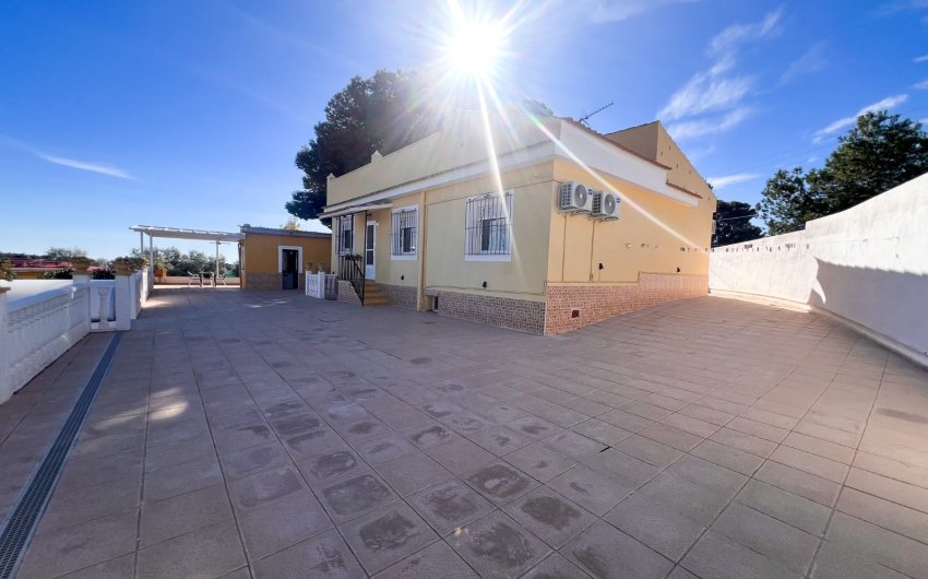 Reventa - Country House -
Alicante - Moralet - Cañada del Fenollar