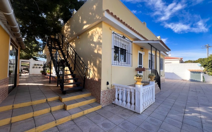Reventa - Country House -
Alicante - Moralet - Cañada del Fenollar