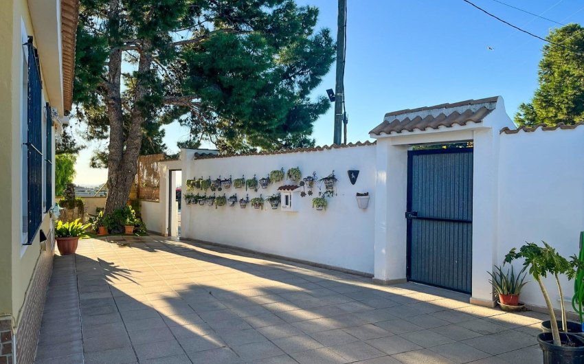 Reventa - Country House -
Alicante - Moralet - Cañada del Fenollar