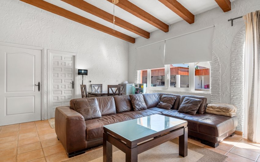 Reventa - Country House -
Almoradí - Las Heredades