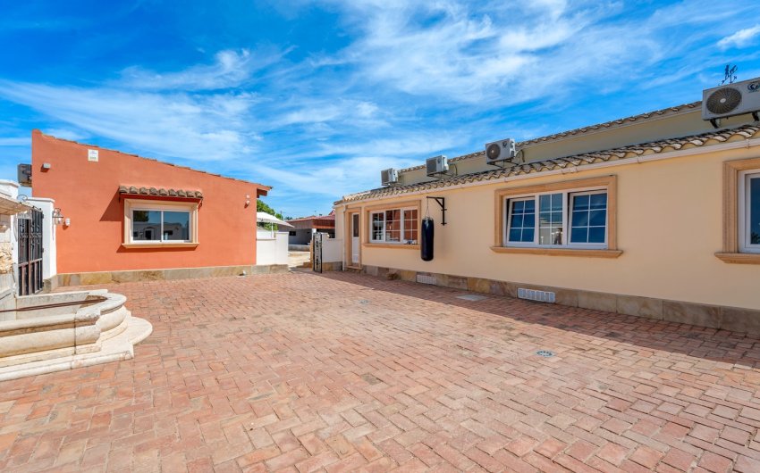 Reventa - Country House -
Almoradí - Las Heredades