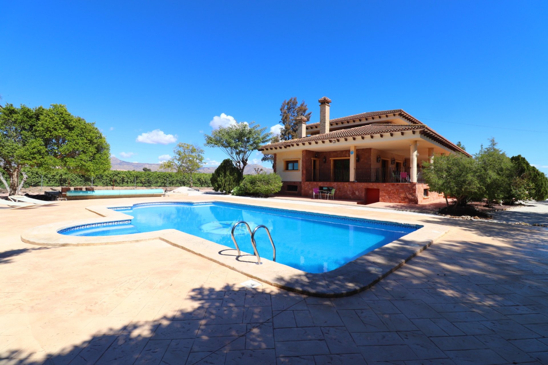 Reventa - Country House -
Callosa de Segura - Callosa de Segura - Country