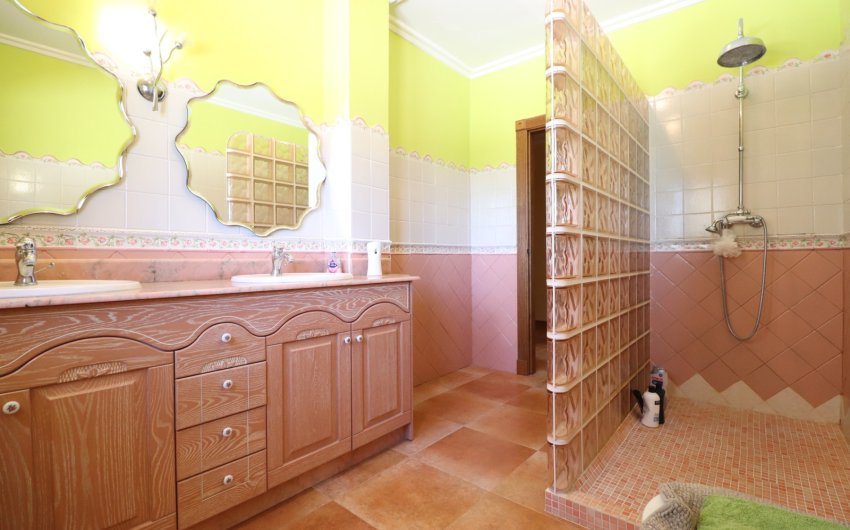 Reventa - Country House -
Callosa de Segura - Callosa de Segura - Country