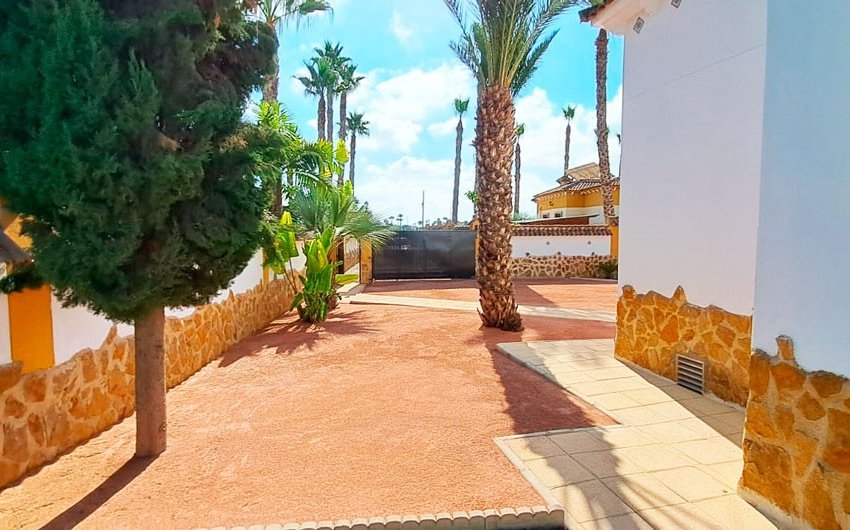 Reventa - Country House -
Catral - Catral - Country