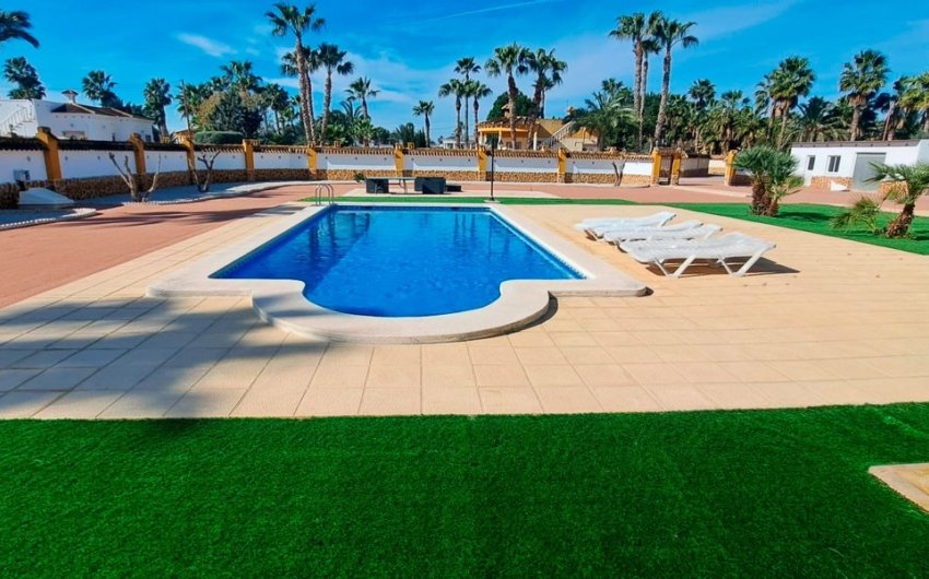 Reventa - Country House -
Catral