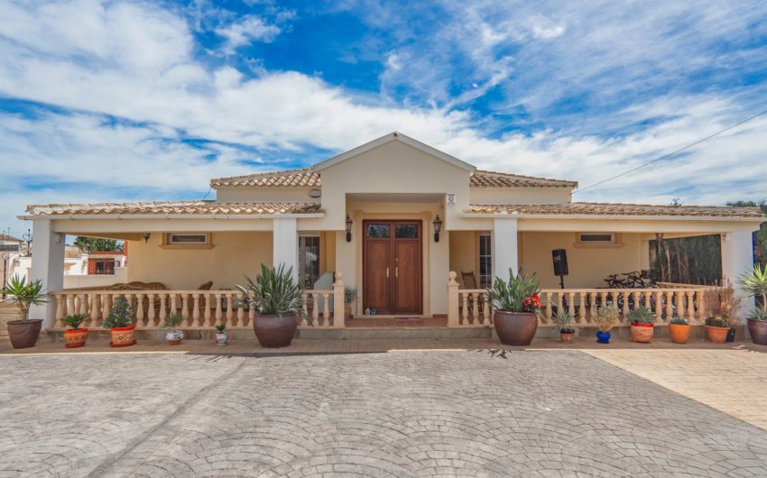 Reventa - Country House -
Heredades - Heradades