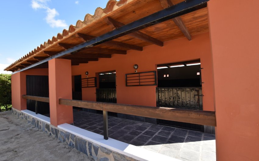 Reventa - Country House -
Heredades - Heradades