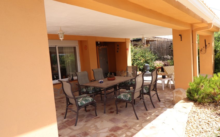 Reventa - Country House -
Hondón de las Nieves - LA CANALOSA