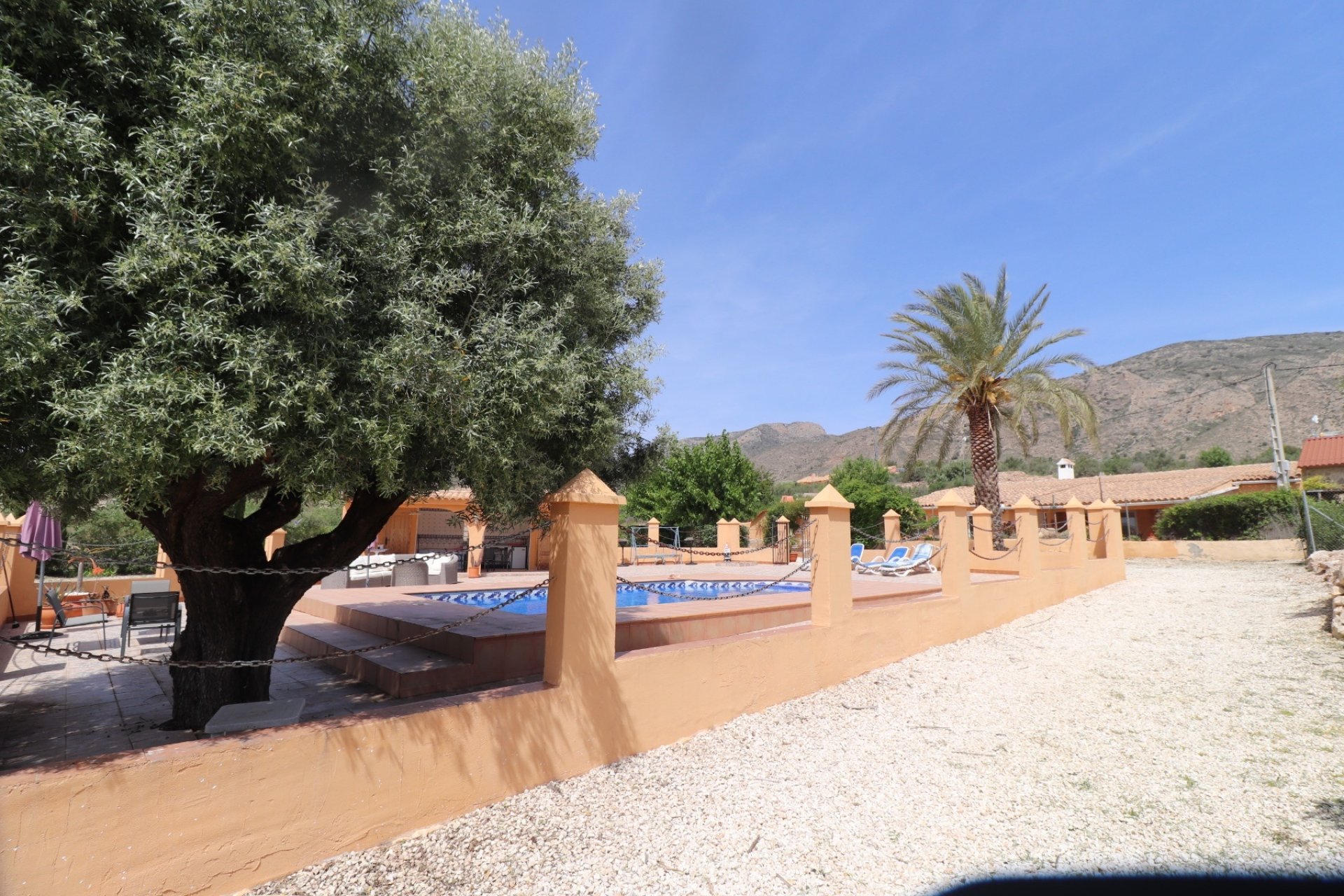 Reventa - Country House -
Hondón de las Nieves - LA CANALOSA