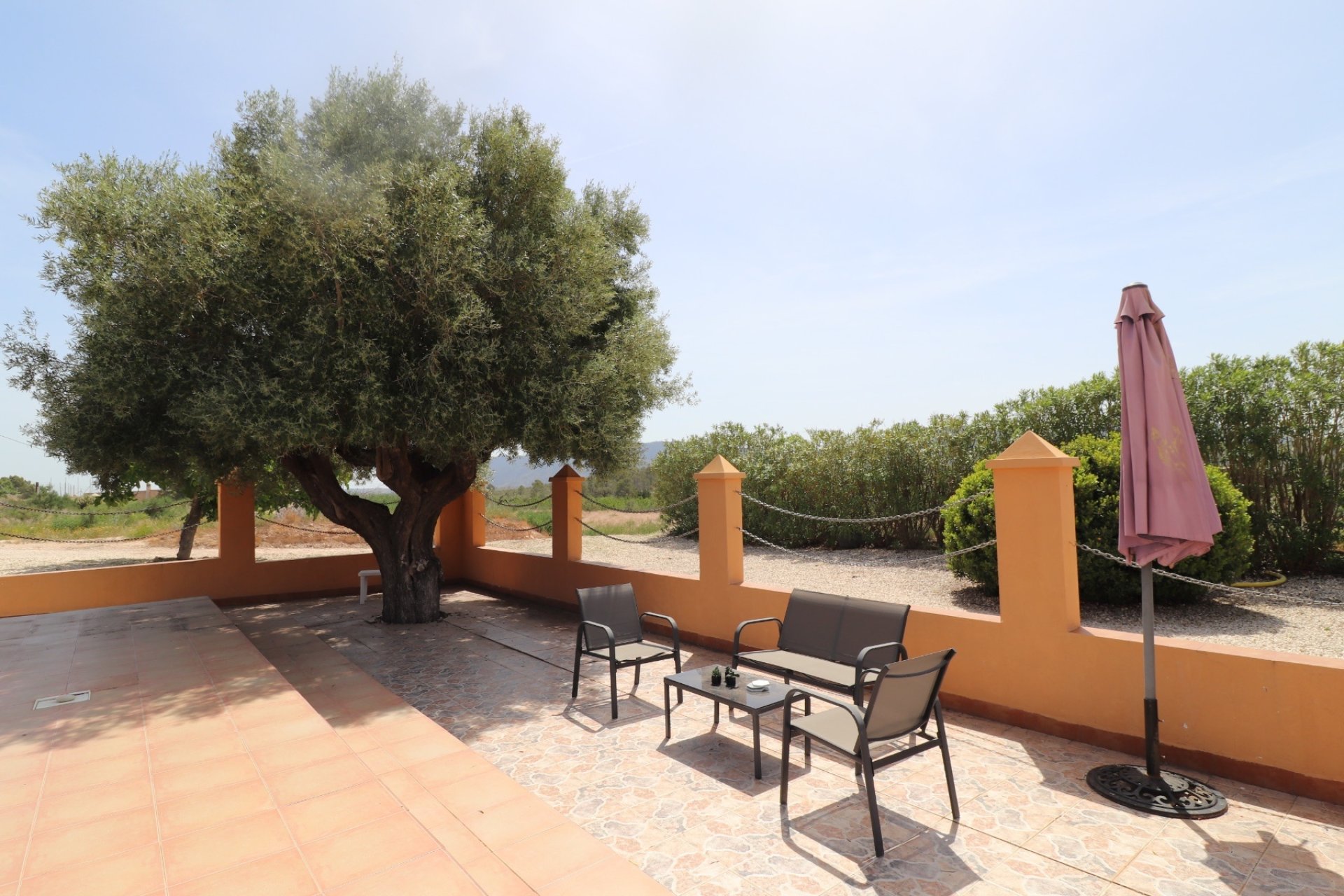 Reventa - Country House -
Hondón de las Nieves - LA CANALOSA