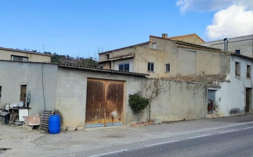 Reventa - Country House -
Millena